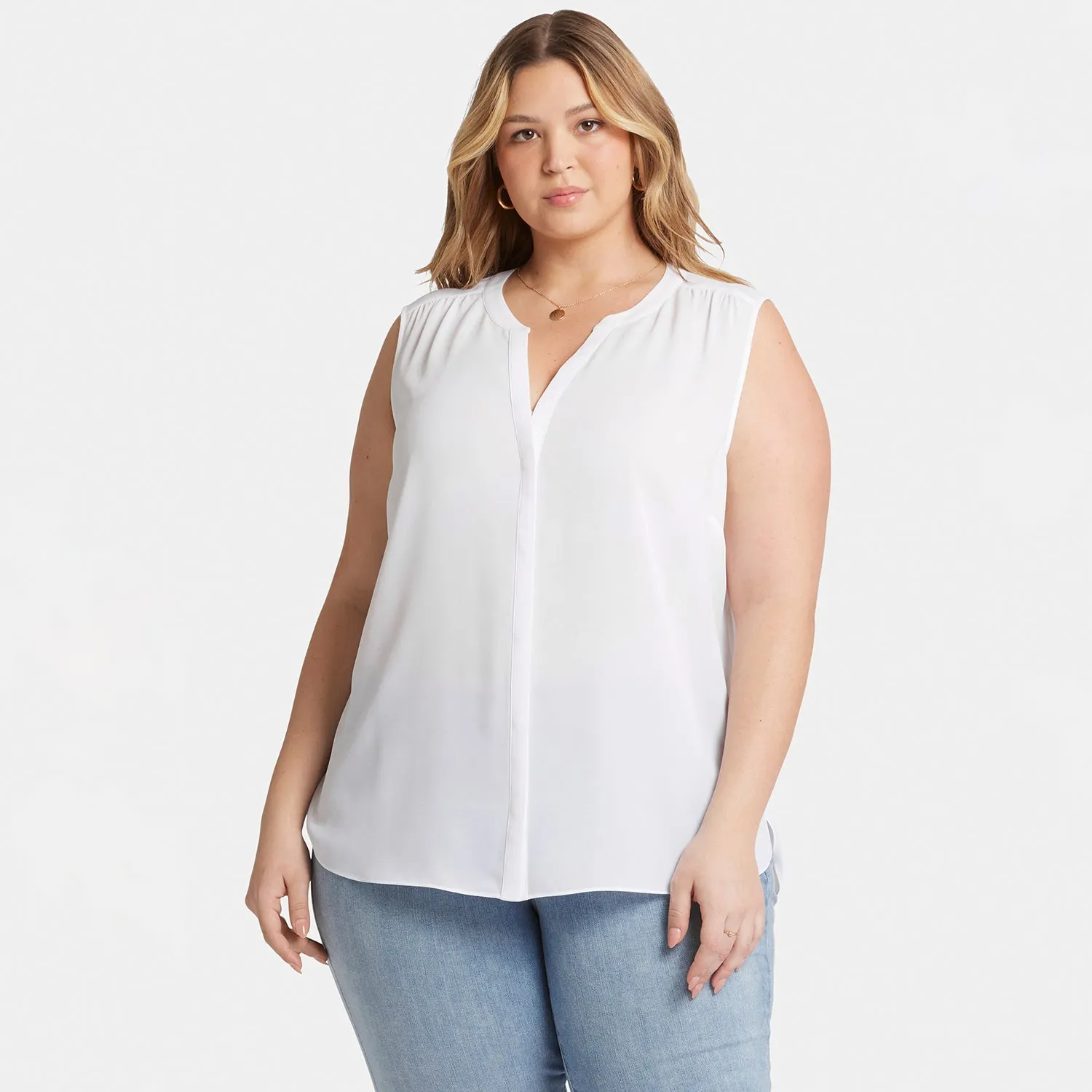 Sleeveless Pintuck Blouse In Plus Size - Optic White